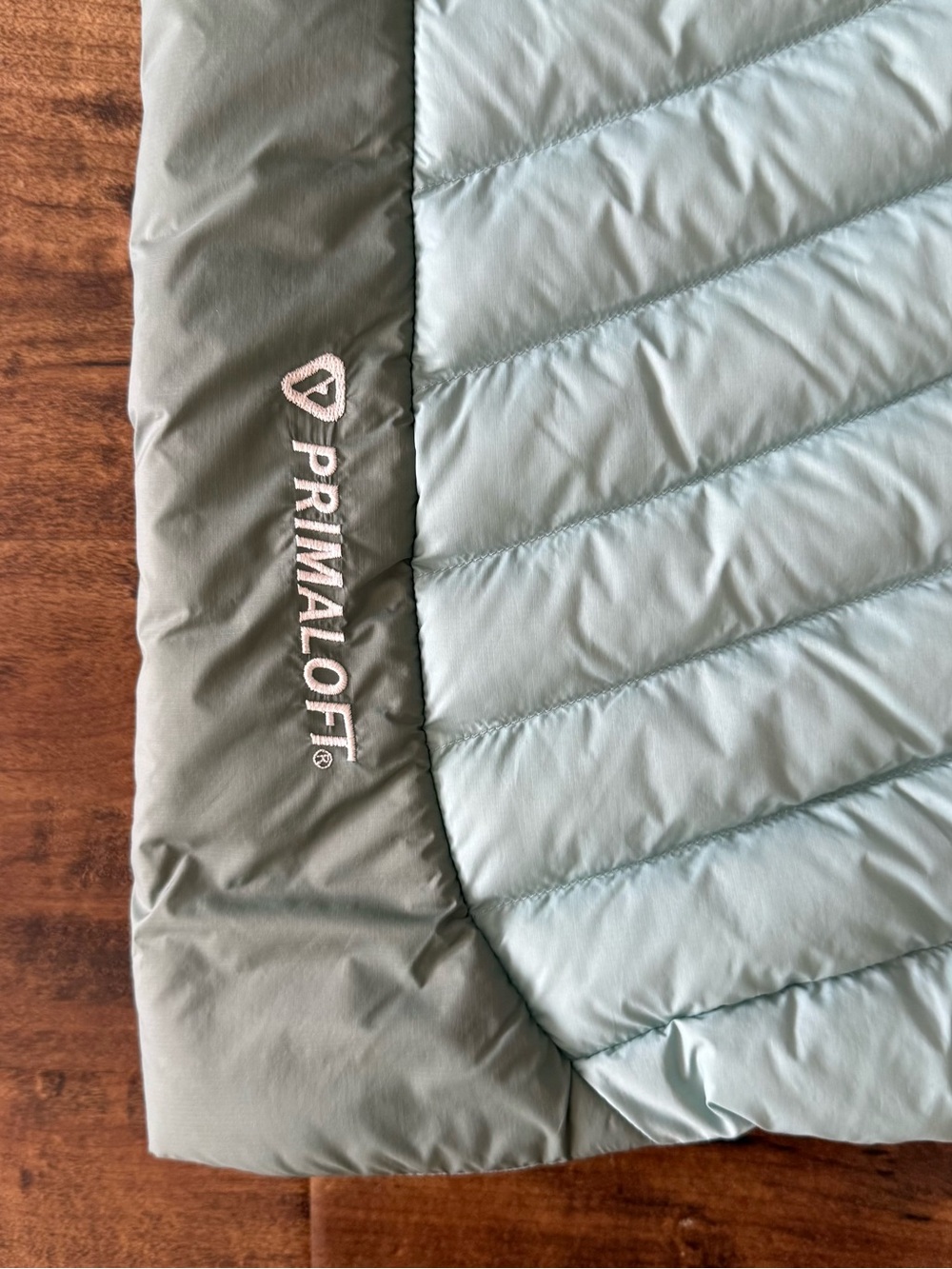 Nike ACG Men's Mint & Olive Quilted Packable Vest - Picture 8 of 10